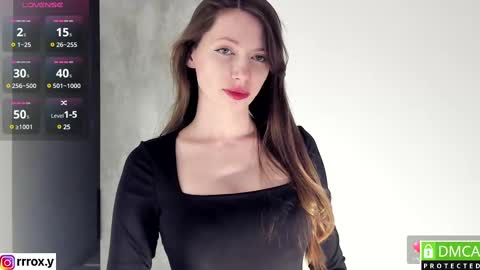 Snapshot of r00xvel chatting on March 8, 5:19 pm r00xvel online show from March 8, 5:19 pm