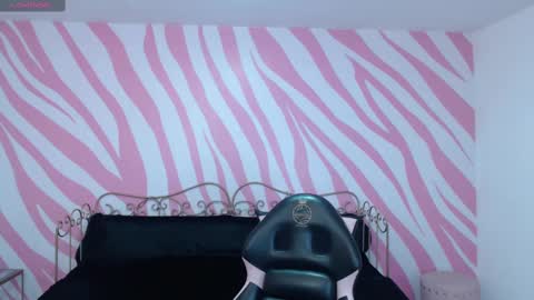 Snapshot of rachel_deal chatting on February 20, 8:14 pm Rachel online show from February 20, 8:14 pm