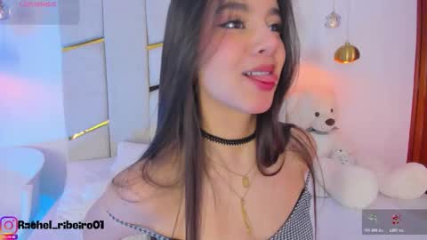 Rachel Ribeiro online show from December 3, 12:40 pm