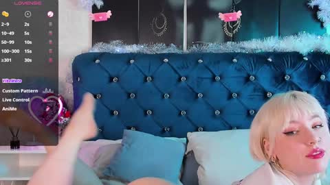 Snapshot of rachelcart chatting on January 24, 4:05 am RachelCart online show from January 24, 4:05 am