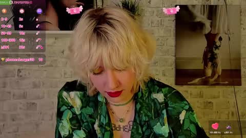 Snapshot of rachelcart chatting on February 28, 3:37 am RachelCart online show from February 28, 3:37 am