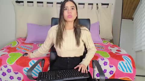 Rachell online show from February 4, 3:33 am