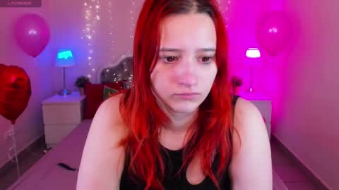 Snapshot of rachelpirce chatting on February 11, 2:03 am Rachel online show from February 11, 2:03 am