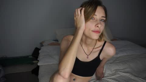 Sara online show from September 17, 5:44 pm