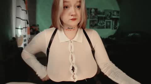 Kate online show from December 17, 11:36 am