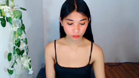 raindrizzle1706 online show from November 29, 7:29 pm