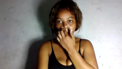 raissa38 online show from December 17, 3:38 pm