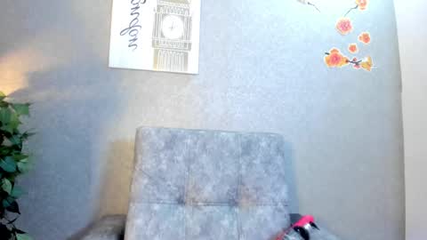  Nina  online show from October 7, 5:01 am