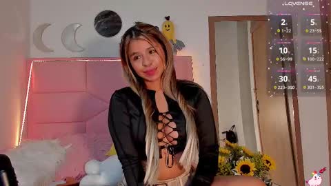  Nina  online show from March 11, 1:48 am