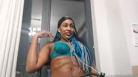 ravenbby online show from February 24, 3:21 pm