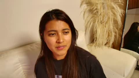 Rebeca Williams online show from February 8, 2:15 am