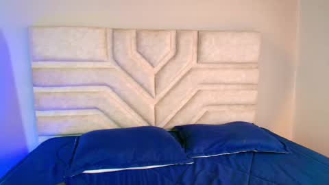 Rebeca Williams online show from March 3, 9:45 pm