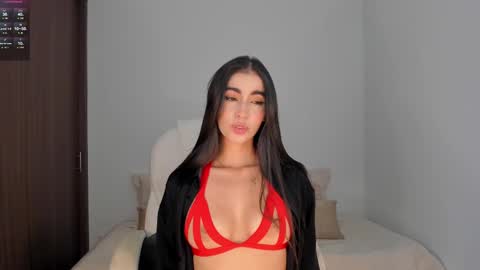 Snapshot of rebeccabaxter chatting on February 21, 1:22 am Rebecca online show from February 21, 1:22 am