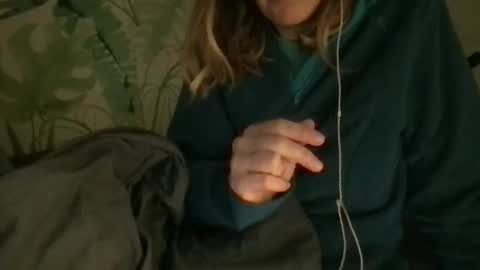 Redfox online show from November 2, 8:51 am