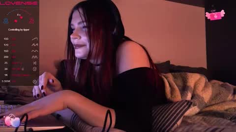 Red online show from October 11, 12:15 am