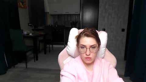 Regina online show from November 9, 5:36 am