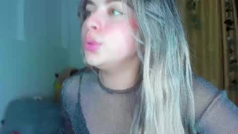 mariana online show from October 4, 5:02 am