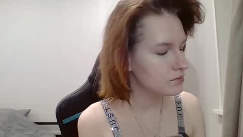 Claire online show from January 18, 6:04 pm