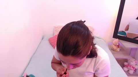 renataj online show from December 1, 11:03 am