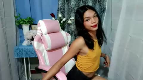 rhiana_slut online show from November 24, 4:36 am