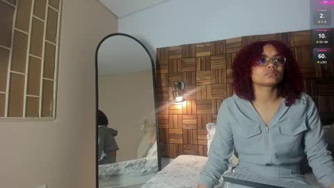 Sara online show from October 18, 10:07 am