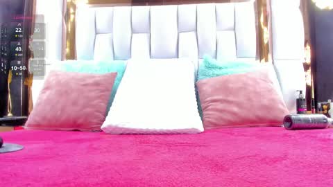 Riley online show from October 7, 11:58 am