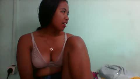 rinah856024 online show from October 17, 10:29 am