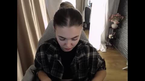 ritaneer online show from September 22, 9:19 am