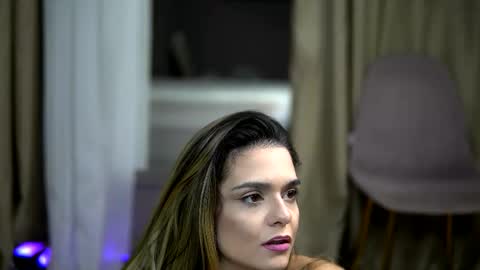 Roberta online show from November 12, 10:35 am