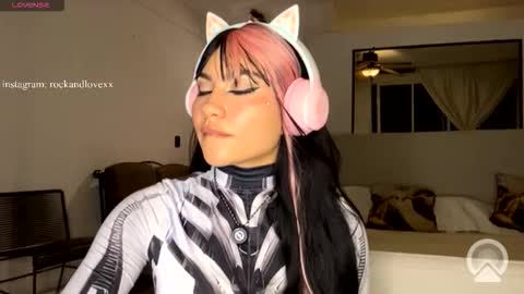 Samantha Estephania  online show from November 25, 2:03 am