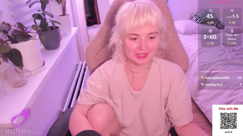 reesha . online show from November 6, 1:06 pm