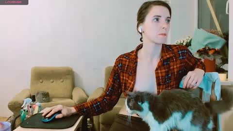 Snapshot of rosa843850 chatting on February 19, 5:06 pm rosa843850 online show from February 19, 5:06 pm