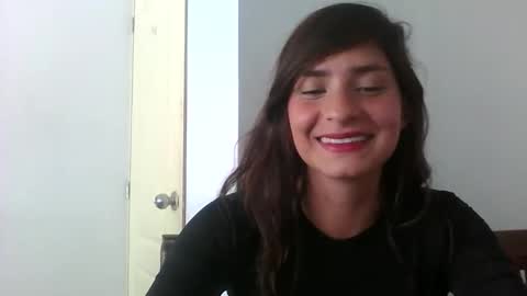 rosasvioletas online show from December 20, 8:24 pm