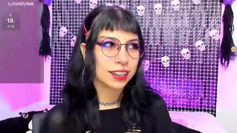 Ally online show from November 13, 7:02 pm