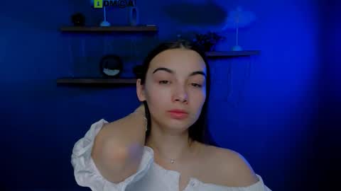 rose_dark_ online show from February 11, 2:36 am