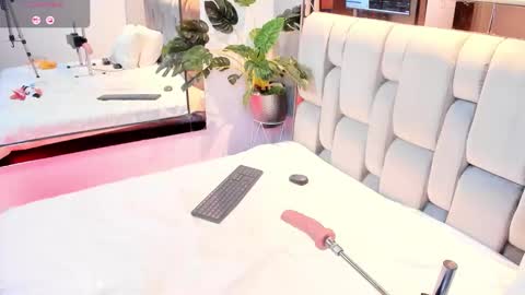 Rose online show from October 16, 5:10 am