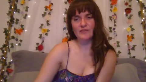 Snapshot of rosie_woods chatting on October 7, 2:38 am rosie_woods online show from October 7, 2:38 am