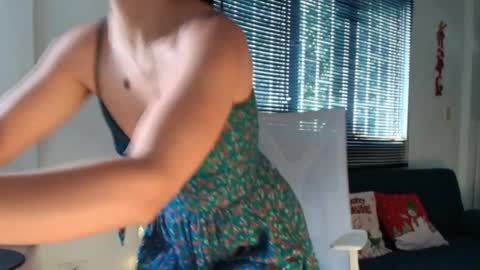 Ross BakerHot online show from December 20, 1:11 pm