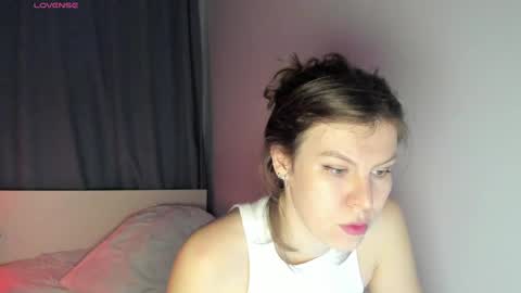 Snapshot of roter_rita chatting on February 2, 8:30 pm roter_rita online show from February 2, 8:30 pm