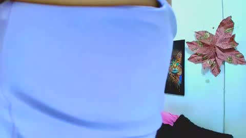 rousse_violet online show from February 5, 9:07 pm