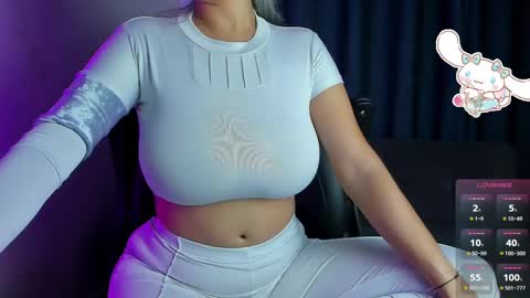 Annah  online show from February 26, 6:08 am