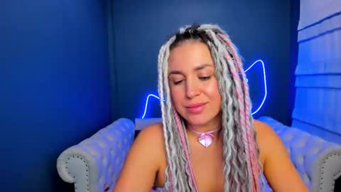 Roxy online show from November 28, 4:15 am