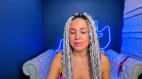 Roxy online show from November 24, 2:46 am