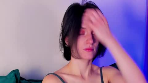 roxy_riot_ online show from February 13, 1:29 am