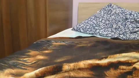 Snapshot of roxy_secrets chatting on March 3, 6:42 pm roxy secrets online show from March 3, 6:42 pm