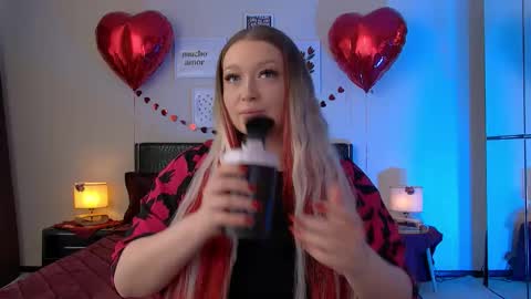 RoxyStormer online show from February 22, 6:03 am