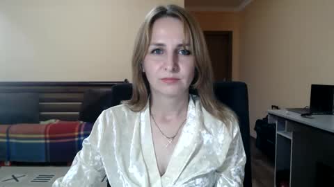 Ruth online show from September 27, 8:27 pm