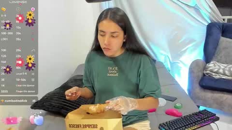 Angie  online show from October 23, 12:27 am