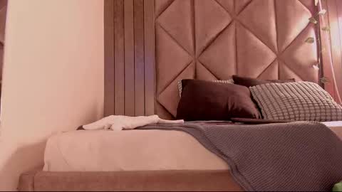 S A B R I N A  online show from November 20, 11:44 am