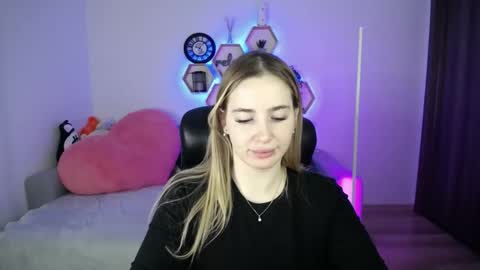 Sabrina Violet online show from February 24, 9:08 am